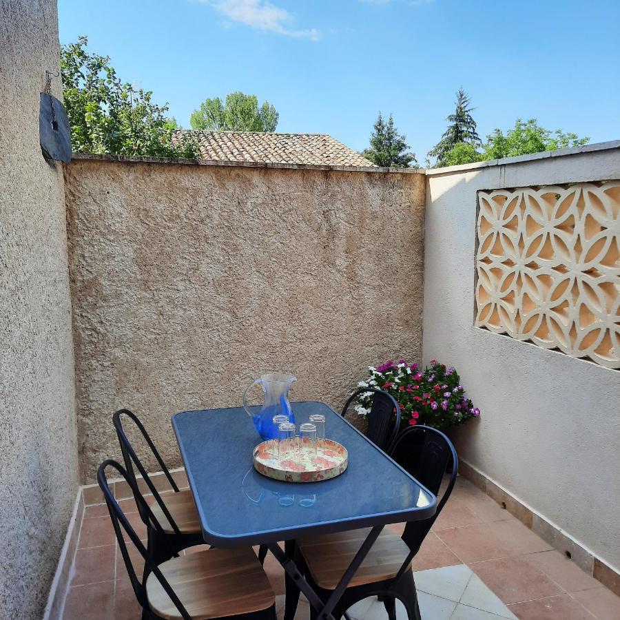 Campaneta Apartment Saint-Martin-de-Brômes Exterior photo